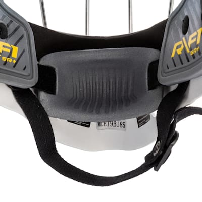  (Warrior Ritual F1+ Certified Goalie Mask - Junior)
