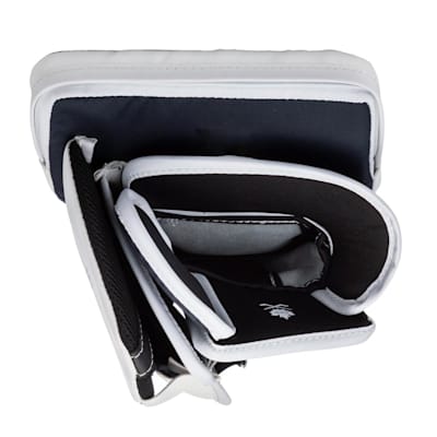  (CCM Axis A1.5 Goalie Blocker - Junior)