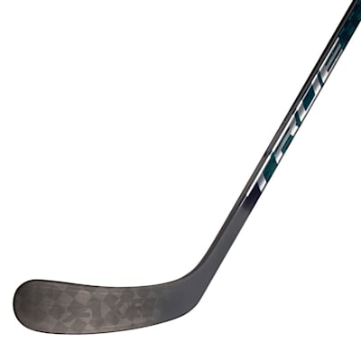  (TRUE AX9 Grip Composite Hockey Stick - Junior)