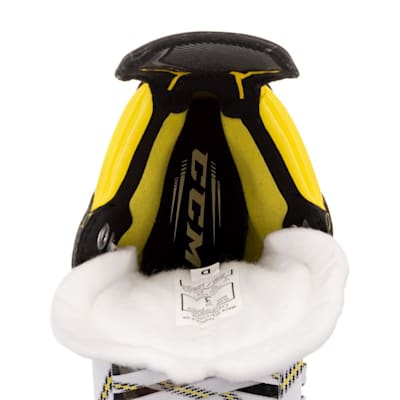  (CCM Super Tacks 9380 Ice Hockey Skates - Junior)