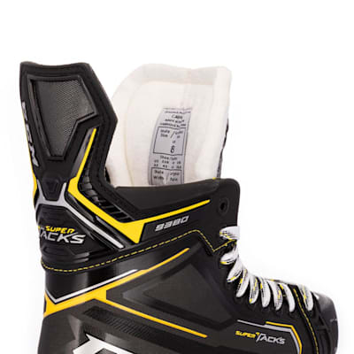  (CCM Super Tacks 9380 Ice Hockey Skates - Senior)