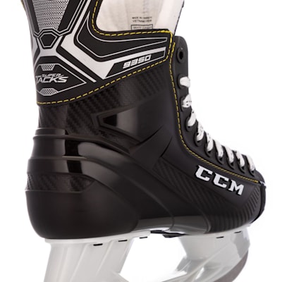  (CCM Super Tacks 9350 Ice Hockey Skates - Junior)