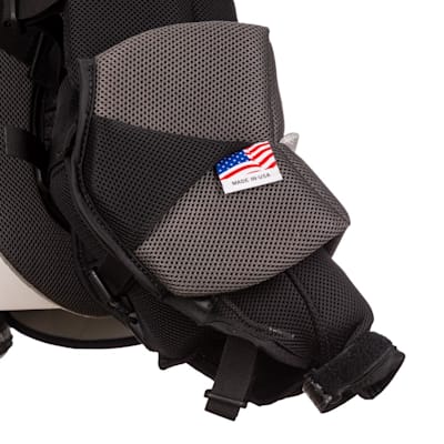  (Vaughn Velocity V9 Pro Carbon Goalie Chest Protector - Senior)