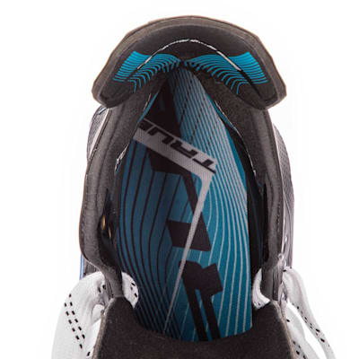  (TRUE TF9 Ice Hockey Skates - Junior)