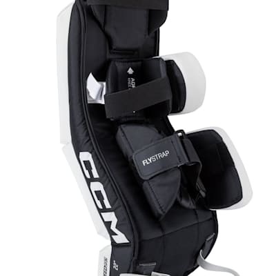  (CCM YTFlex 3 Goalie Leg Pads - Youth)