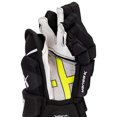  (Bauer Vapor HyperLite Hockey Gloves - Junior)