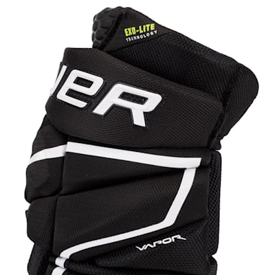  (Bauer Vapor HyperLite Hockey Gloves - Junior)