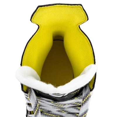 (CCM Tacks AS-560 Ice Hockey Skates - Junior)