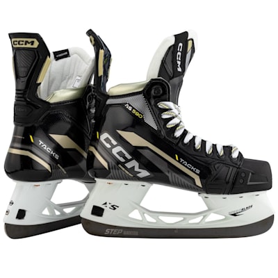  (CCM Tacks AS-590 Ice Hockey Skates - Intermediate)