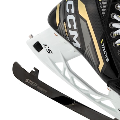  (CCM Tacks AS-V Pro Ice Hockey Skates - Senior)