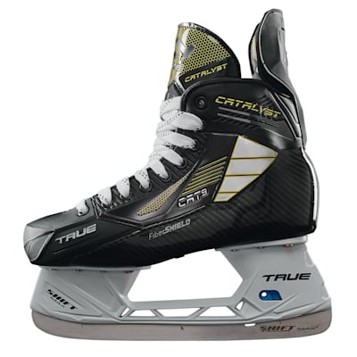  (TRUE Catalyst 9 Ice Hockey Skates - Junior)
