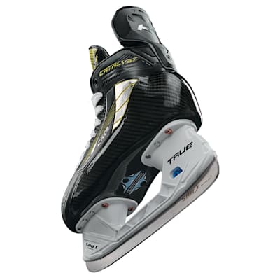 (TRUE Catalyst 9 Ice Hockey Skates - Junior)