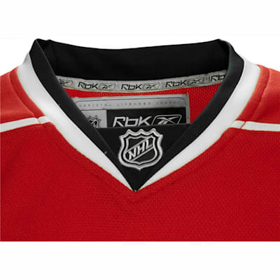 CAROLINA HURRICANES REEBOK NHL CCM JERSEY YOUTH SIZE L/XL EQUAL TO WOMEN S