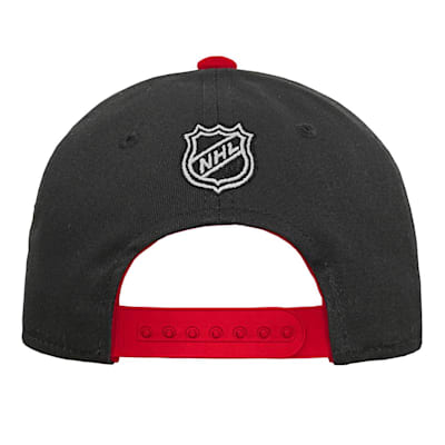  (Outerstuff Precurved Snapback Hat - Carolina Hurricanes - Youth)