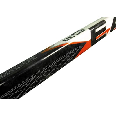 Easton Synergy EQ30 Grip Intermediate Hockey Stick