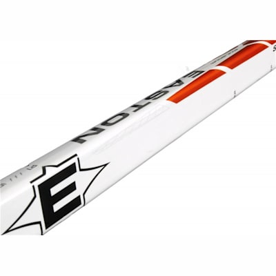 Shaft Has Vibration Dampening Technology (Easton Synergy EQ30 Composite Stick - Junior)