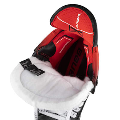  (Bauer Vapor X5 Pro Ice Hockey Skates - Junior)