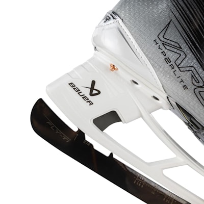  (Bauer Vapor HyperLite 2 Ice Hockey Skates - Intermediate)