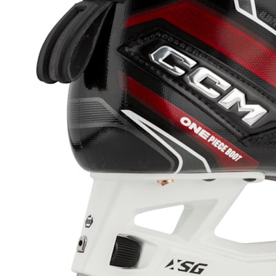  (CCM EFlex 6 Ice Hockey Goalie Skates - Intermediate)