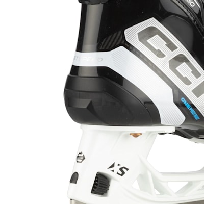  (CCM JetSpeed FT680 Ice Hockey Skates - Junior)