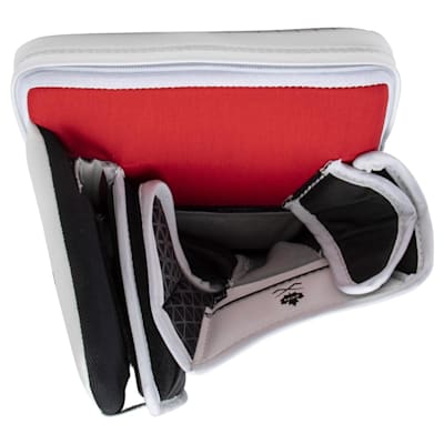  (CCM EFlex E6.9 Goalie Blocker - Intermediate)