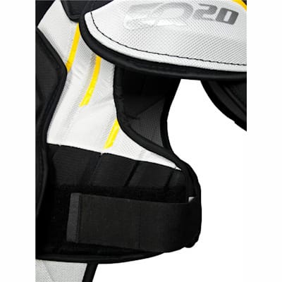 Segmented Rib Wrap Helps To Further Protect (Easton Synergy EQ20 Shoulder Pads - Senior)