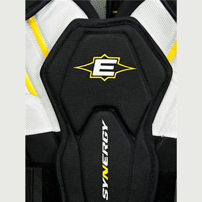 3-Piece Chest With Segmented Chest Pieces (Easton Synergy EQ20 Shoulder Pads - Senior)