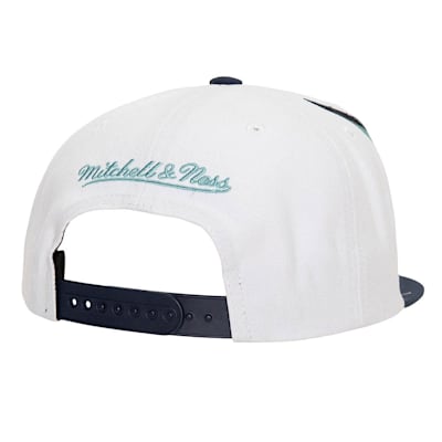  (Mitchell & Ness Waverunner Snapback Hat - Seattle Kraken - Adult)