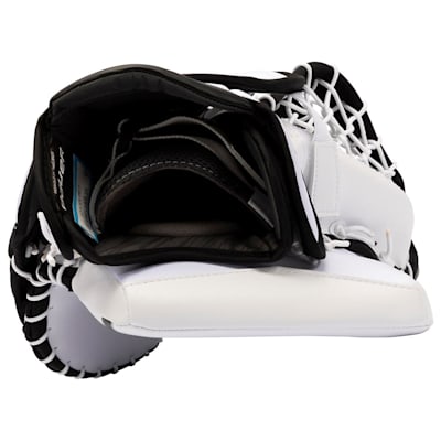  (Bauer Reactor R5 Pro Goalie Catch Glove - Intermediate)