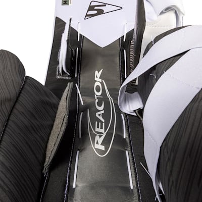  (Bauer Reactor R5 Pro Goalie Leg Pads - Intermediate)