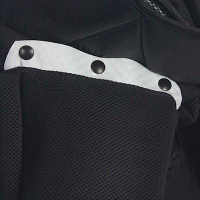  (Vaughn Ventus SLR4 Pro Carbon Goalie Chest Protector - Senior)