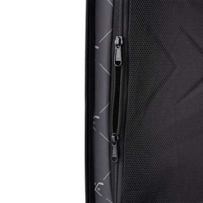  (Bauer S24 Sports Luggage Carry On)