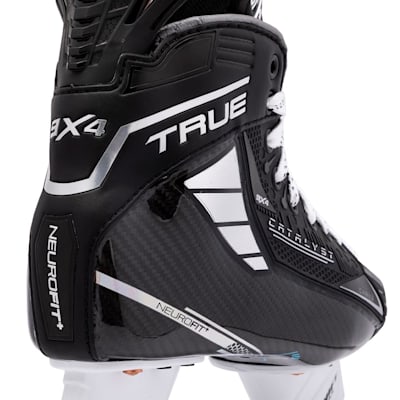  (TRUE Catalyst 9X4 Ice Hockey Skates - Junior)