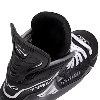  (TRUE Catalyst 9X4 Ice Hockey Skates - Junior)
