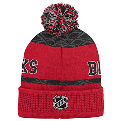  (Outerstuff Puck Pattern Pom Beanie - Chicago Blackhawks - Youth)