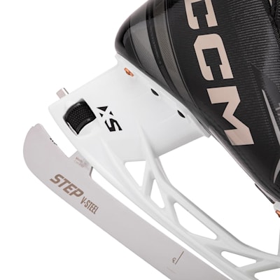  (CCM Tacks XF Ice Hockey Skate - Senior)