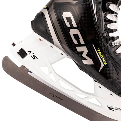 (CCM Tacks XF80 Ice Hockey Skates - Senior)