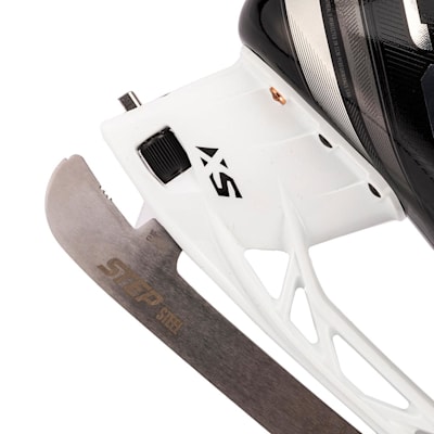  (CCM Tacks XF90 Ice Hockey Skate - Intermediate)