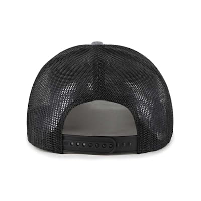  (47 Brand Carbon Trucker Hat - Chicago Blackhawks - Adult)
