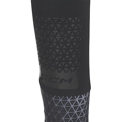  (CCM Neck & Wrist Guard Long Sleeve Shirt - Youth)