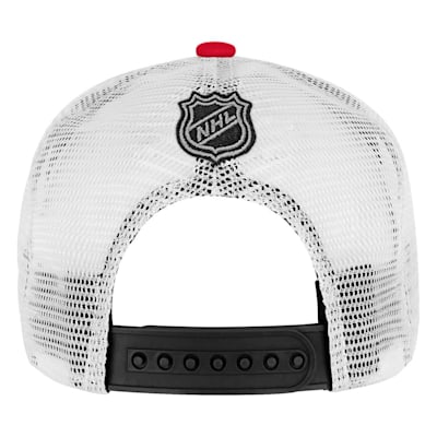  (Outerstuff Lifestyle Trucker Hat - Carolina Hurricanes - Youth)