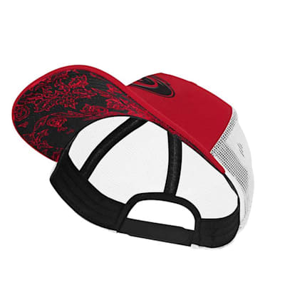  (Outerstuff Lifestyle Trucker Hat - Carolina Hurricanes - Youth)