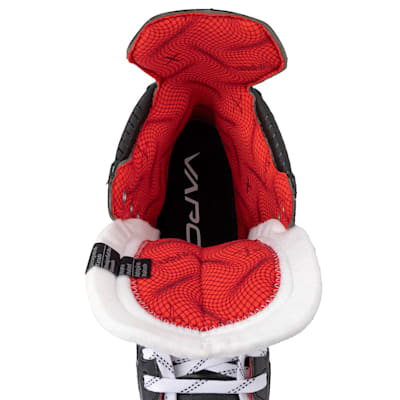  (Bauer Vapor FLY30 Ice Hockey Skates - Intermediate)