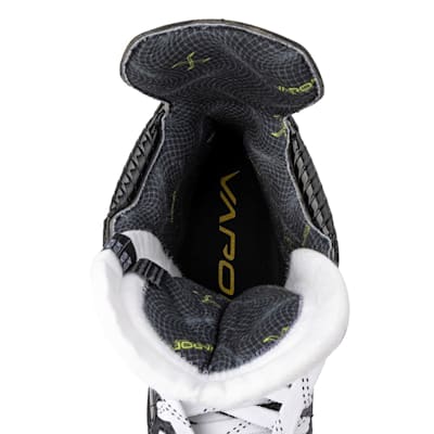  (Bauer Vapor FLY40 Ice Hockey Skates - Intermediate)