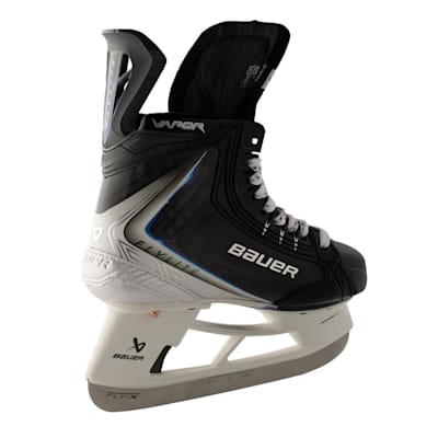  (Bauer Vapor Flylite Ice Hockey Skates - Junior)