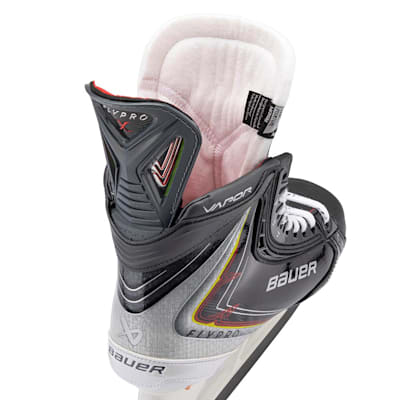  (Bauer Vapor FLYPRO Ice Hockey Skates - Intermediate)