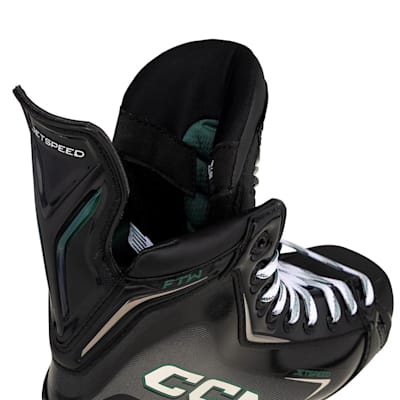  (CCM JetSpeed FTW Ice Hockey Skates - Senior)