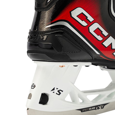  (CCM JetSpeed FT870 Ice Hockey Skates - Junior)