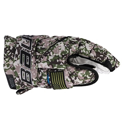 garter belt with gun SGA dressed in camo for Game 2 🔥 (via @NBA) #shaigilgeousalexander #nba  #basketball #thunder