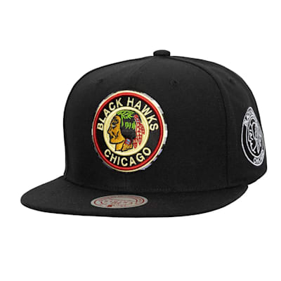  (Mitchell & Ness Vintage Stripes Snapback Hat - Chicago Blackhawks - Adult)